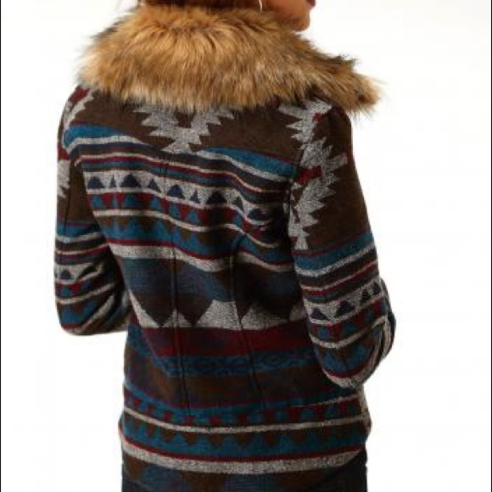 STETSON WOMEN'S MULTI AZTEC PRINT JACKET